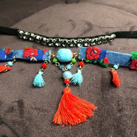 Chockers - Picture 4 of 5